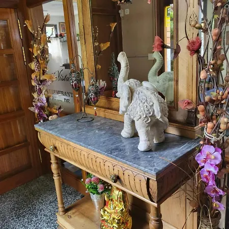 Homestay Restaurant Bellavista Santa Pau